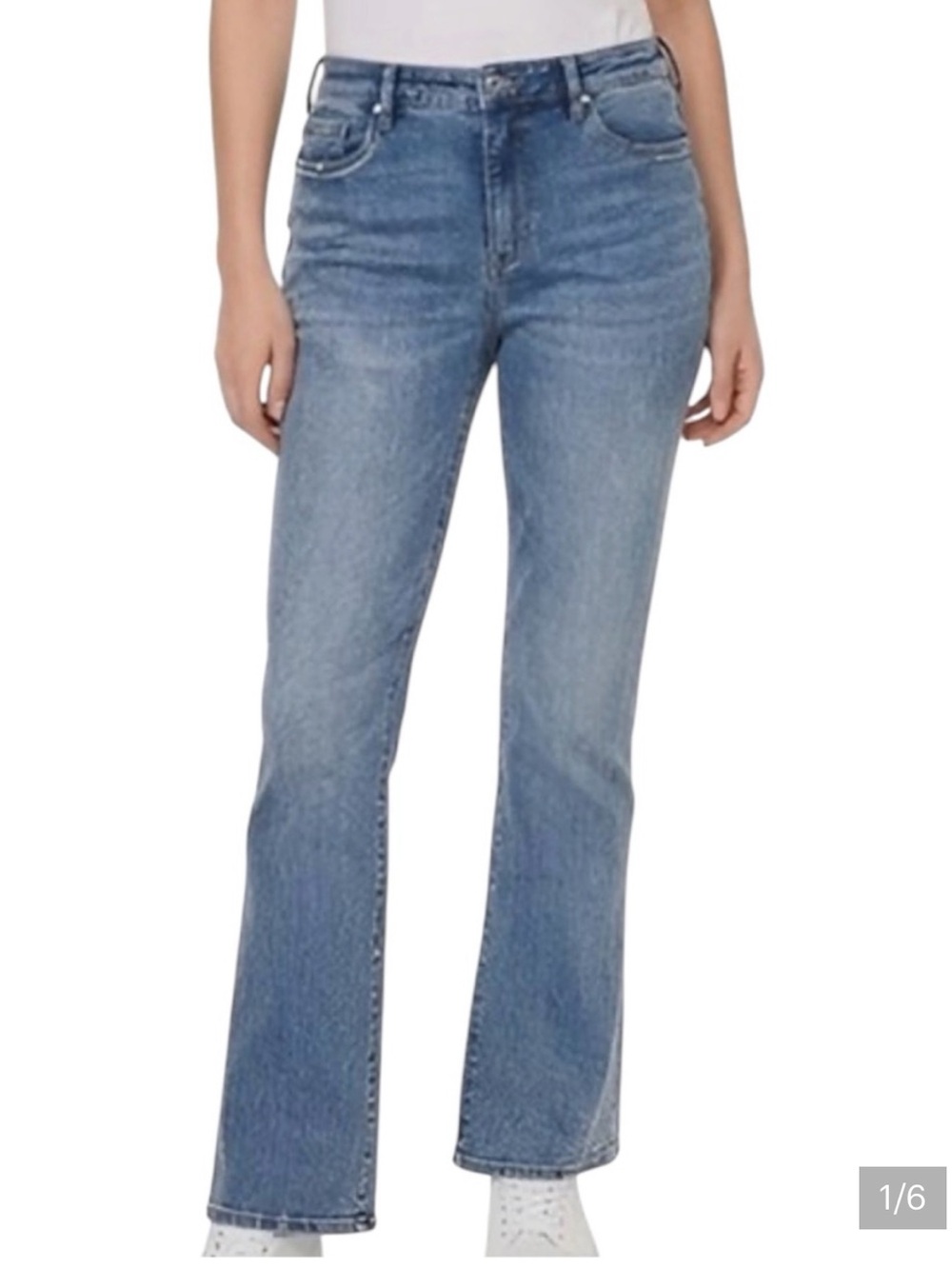 Loft Mid Rise Boot Leg Jeans
blue Size 14
